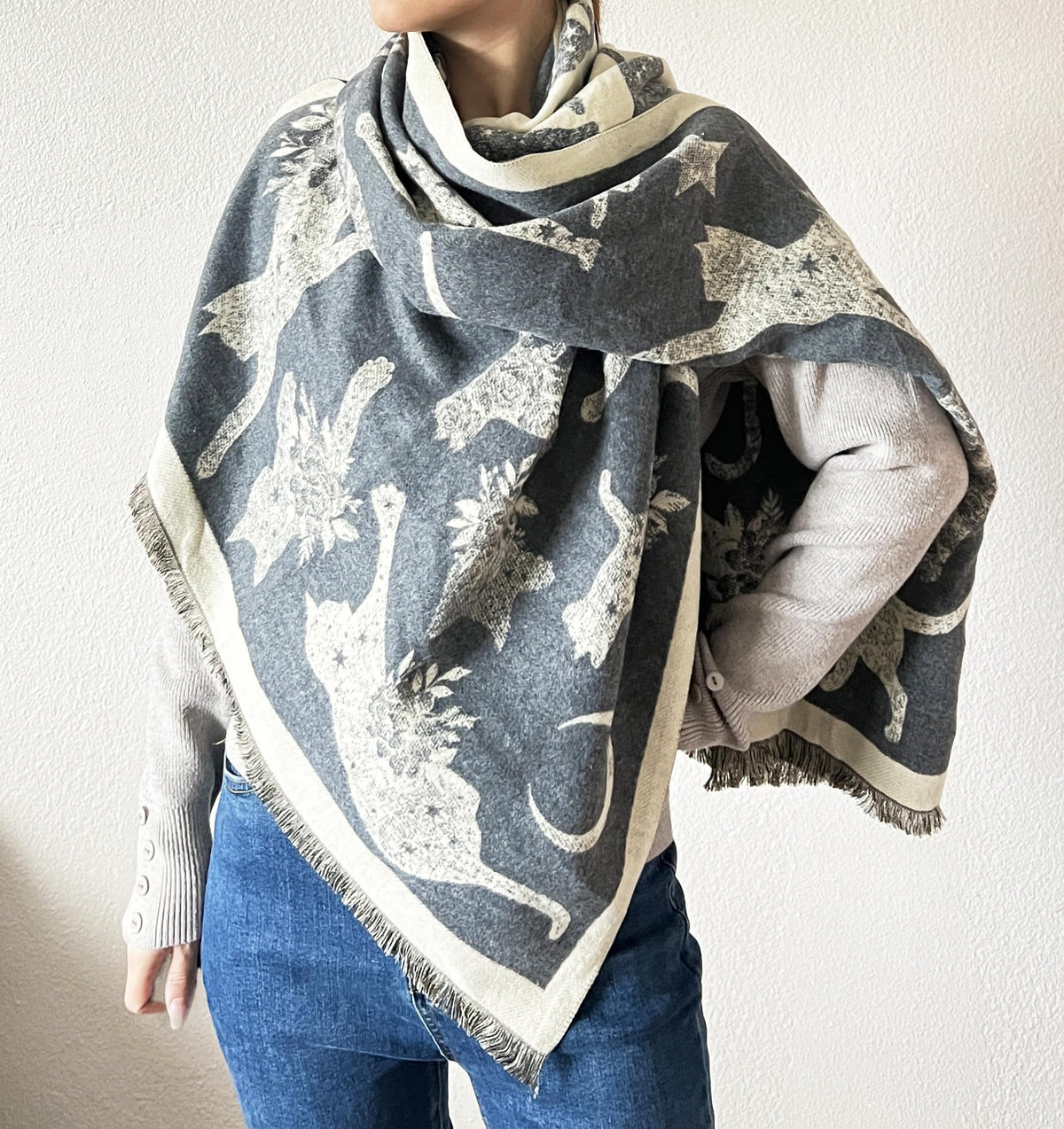 stylesilove Women Cute Cat Print Cashmere Scarf Warm Ultra Soft Fringe Scarves Shawl Neck Wraps for Autumn and Winter