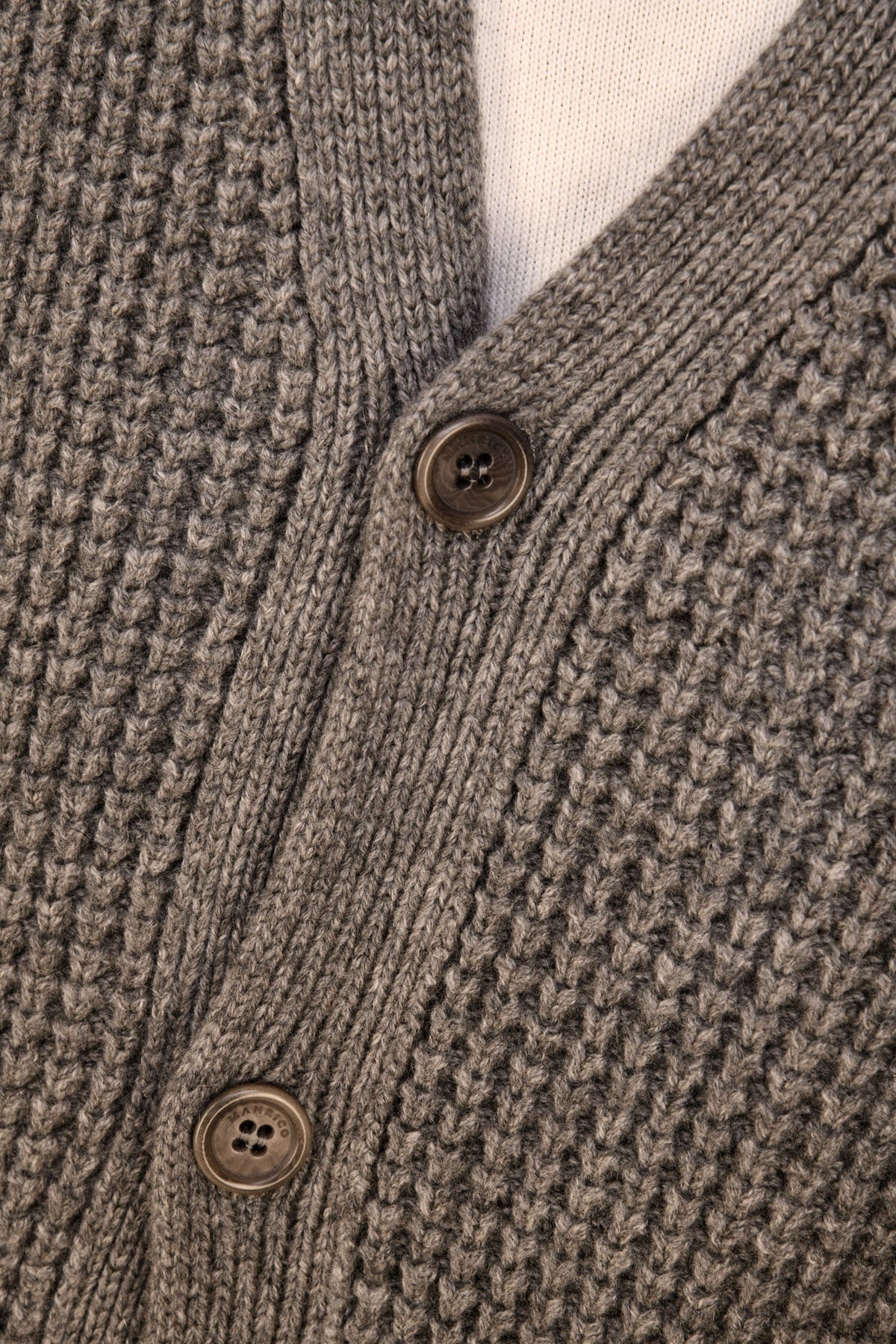 Manrico Cashmere V-Neck Button Up Thick Knit Cardigan